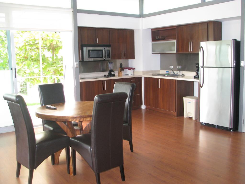 Hermosa Lofts Jacó Zimmer foto